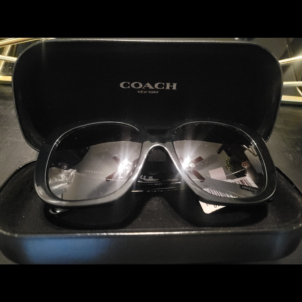 Brand NEW Coach Sunglasses - Picture 2 of 8